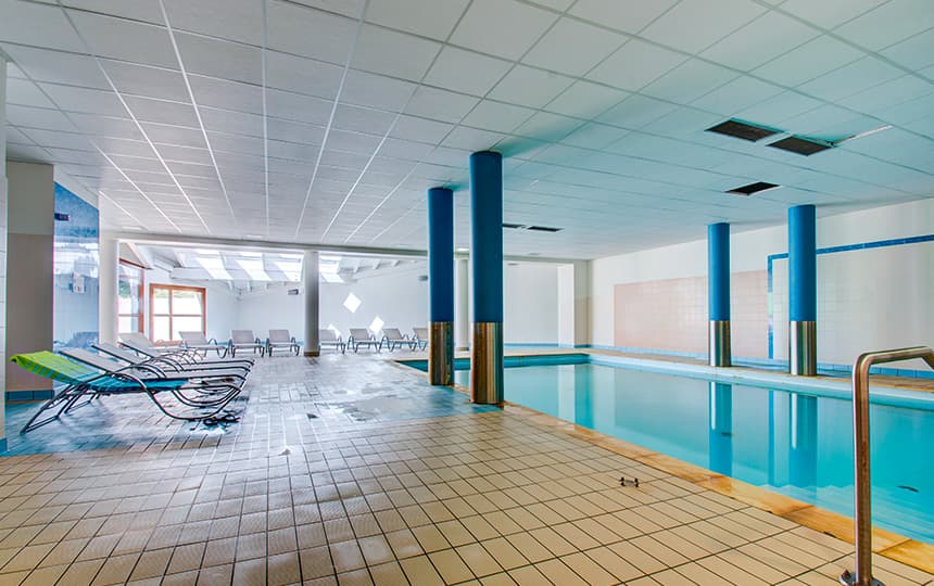 Résidence Les Balcons d'Aix à La Féclaz - piscine intérieure