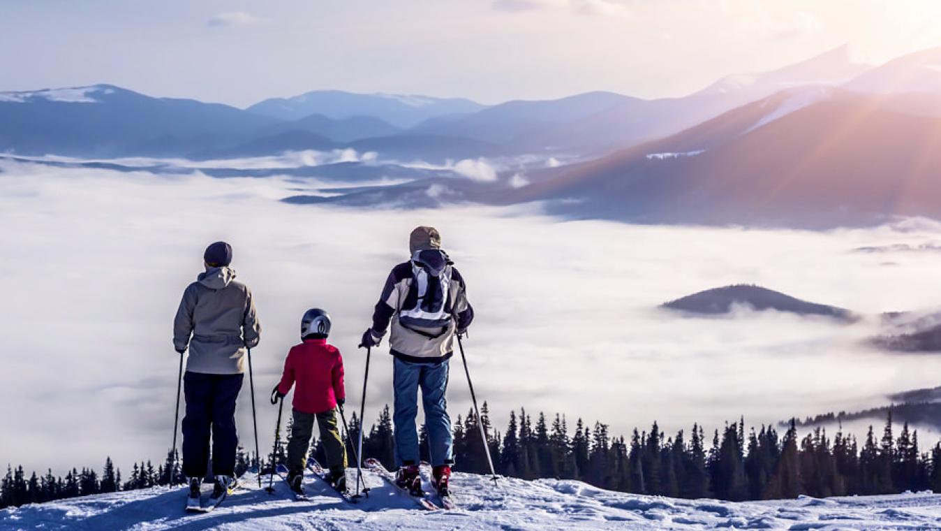 famille au ski