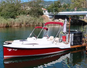 Balade en bateau sur la Siagne, avec l'entreprise Au Fil de l'Eau