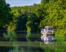 Croisière sur la Marne en Champagne Ardenne à Epernay